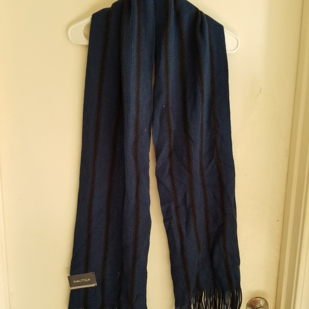 Wrap around scarf
